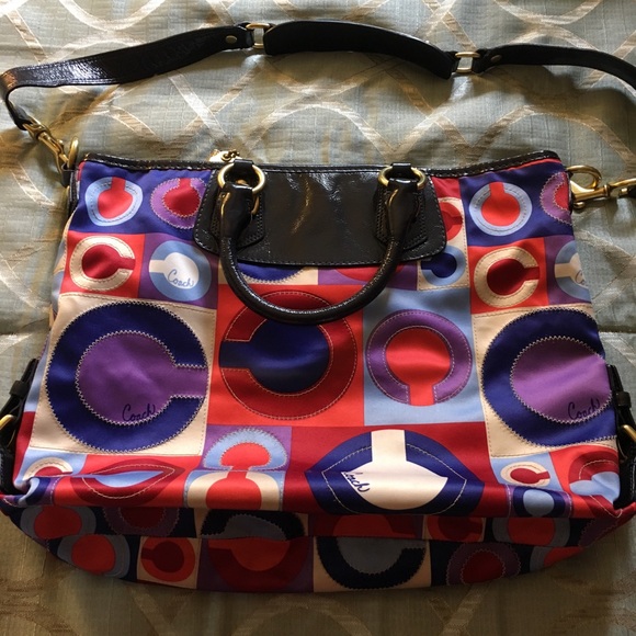 Authentic Coach Shoulder Bag - Picture 5 of 7